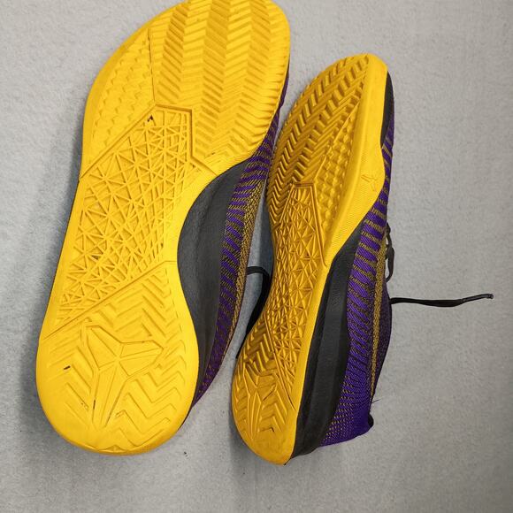Nike Kobe Mentality 2 Purple Gold Shoes Mens Size 10 Lakers 818952-501 main image 5